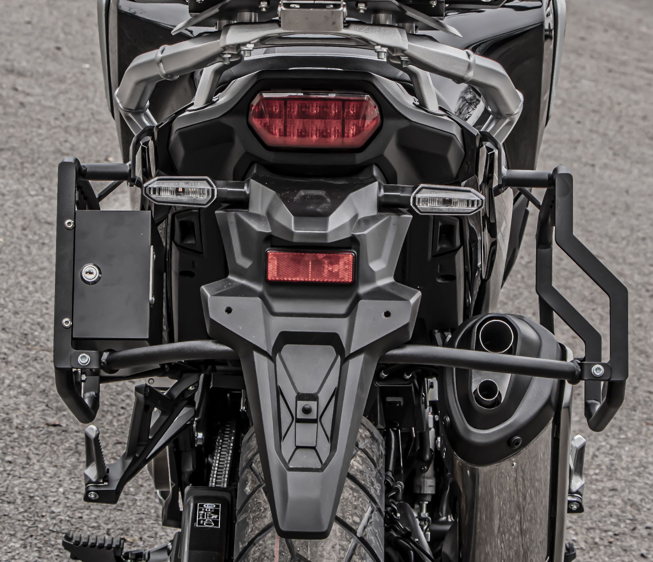 Defender EVO panniers system - Image 7