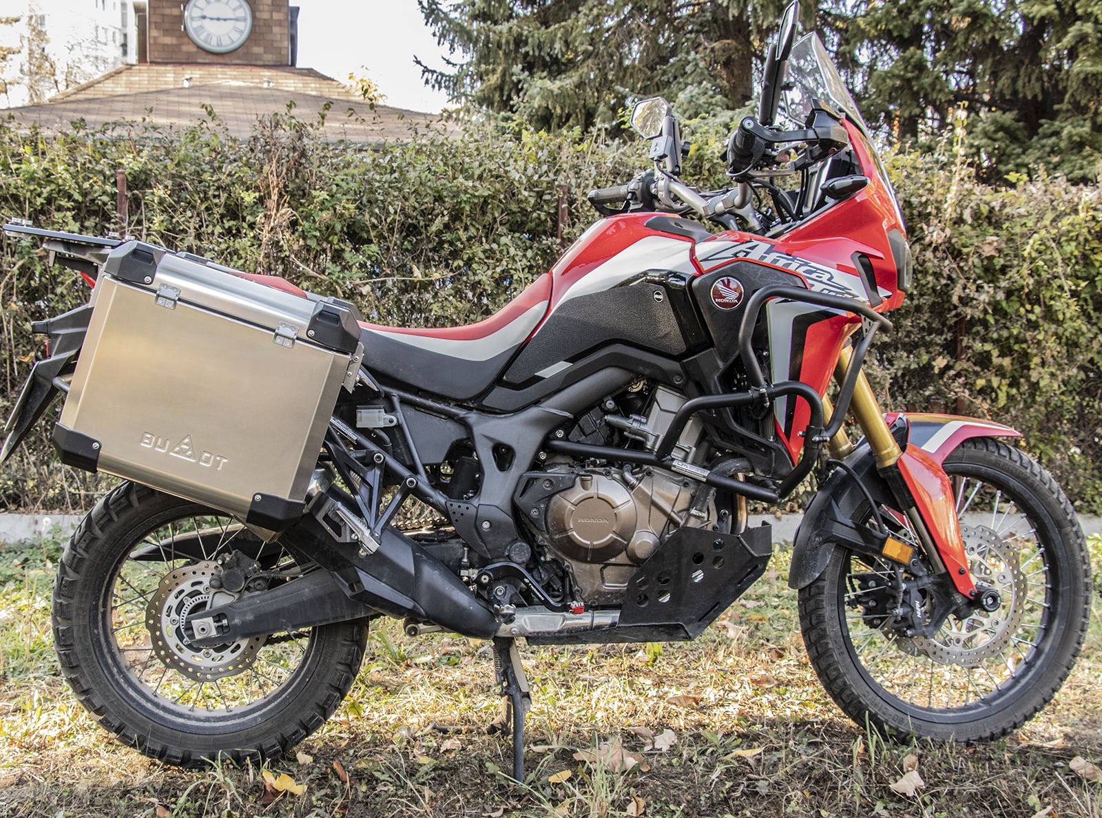 Defender EVO panniers system