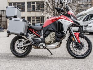Defender EVO panniers system 2021-24