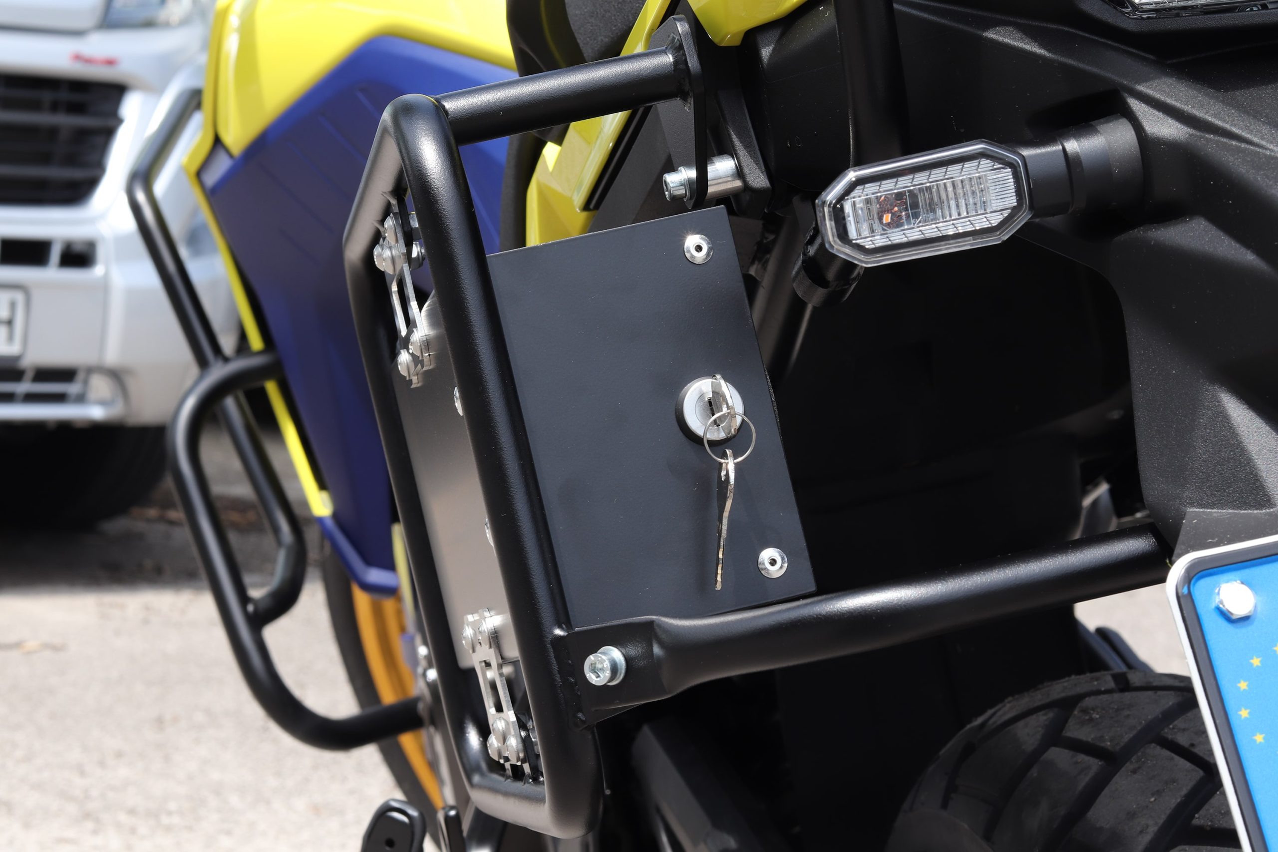 Defender EVO panniers system - Image 6