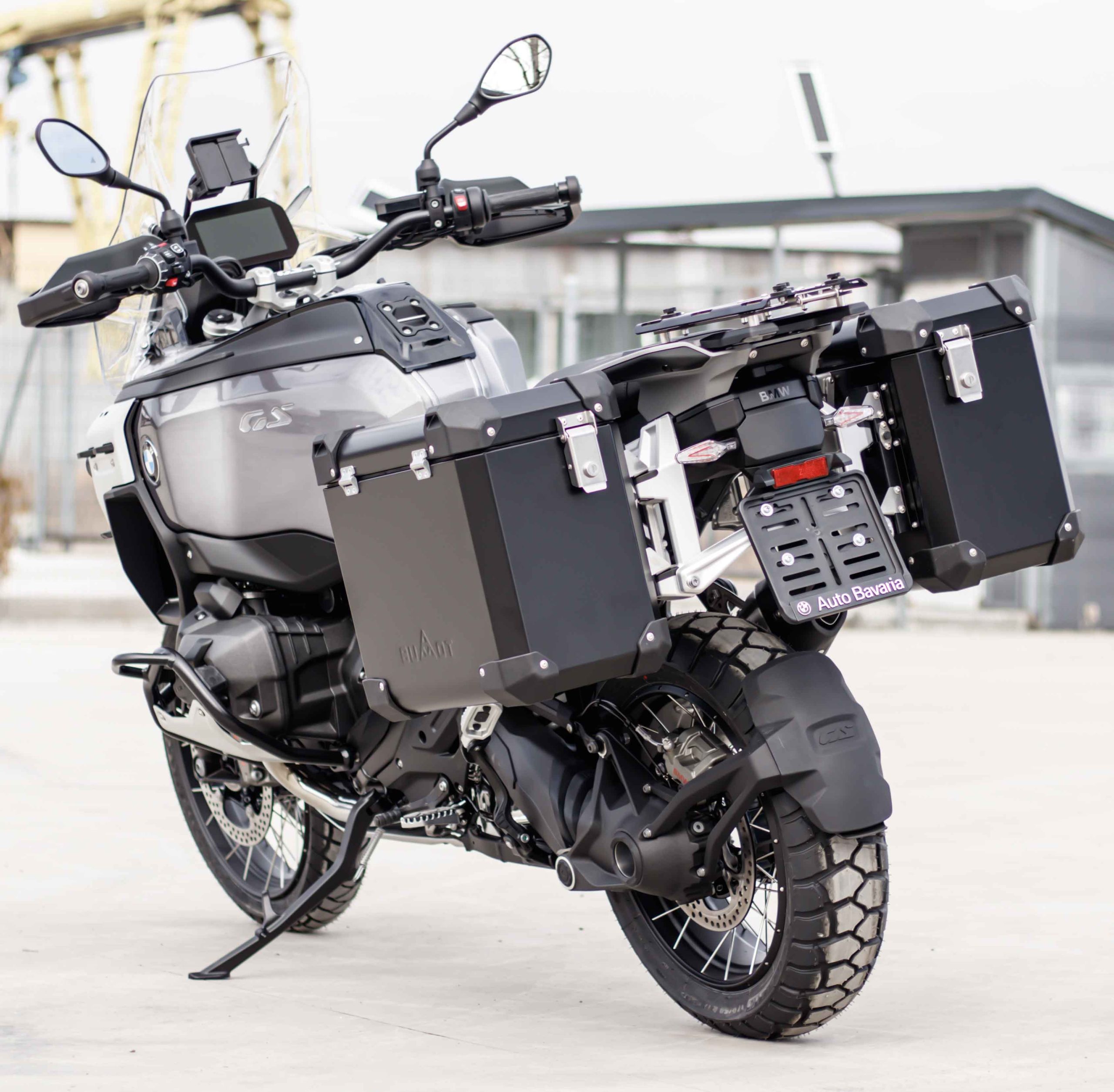 Defender EVO panniers with OEM Frames R1300GSA - Image 7