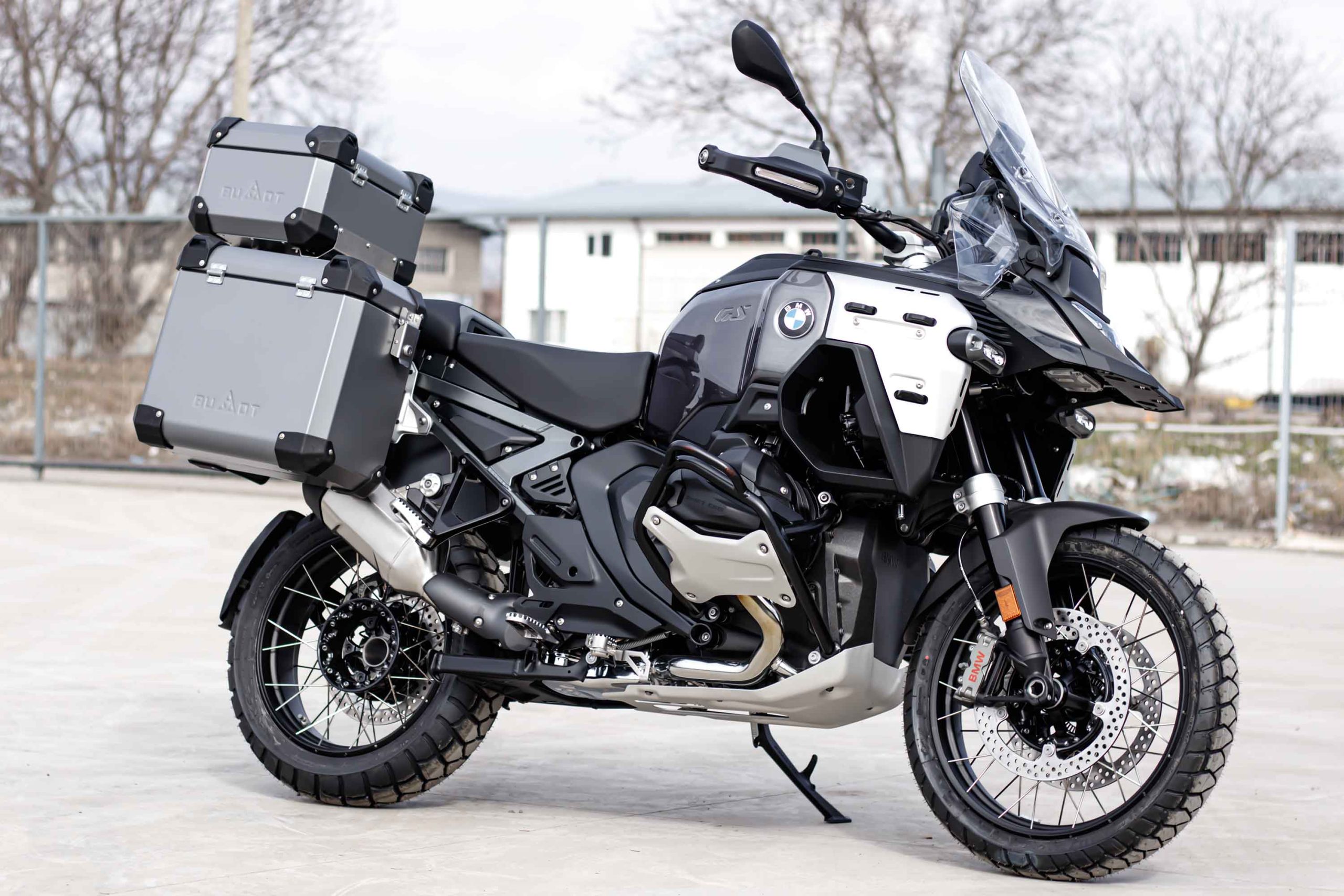 Defender EVO panniers with OEM Frames R1300GSA - Image 8