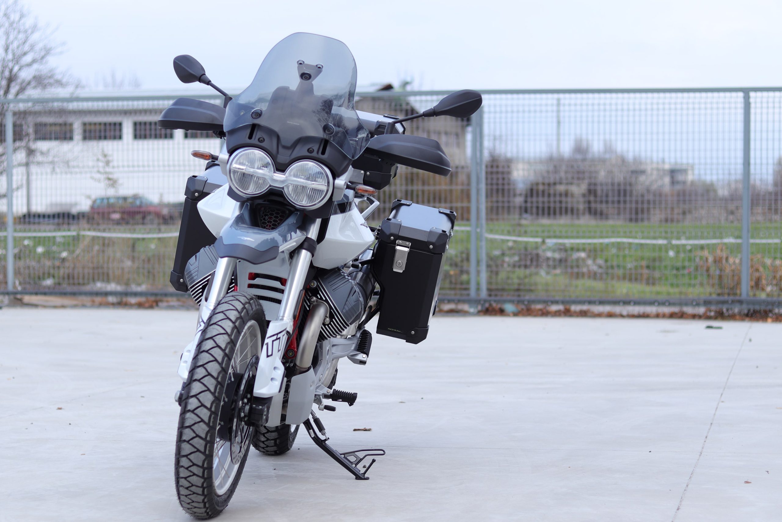 Defender EVO panniers system V85TT 2024 on - Image 10