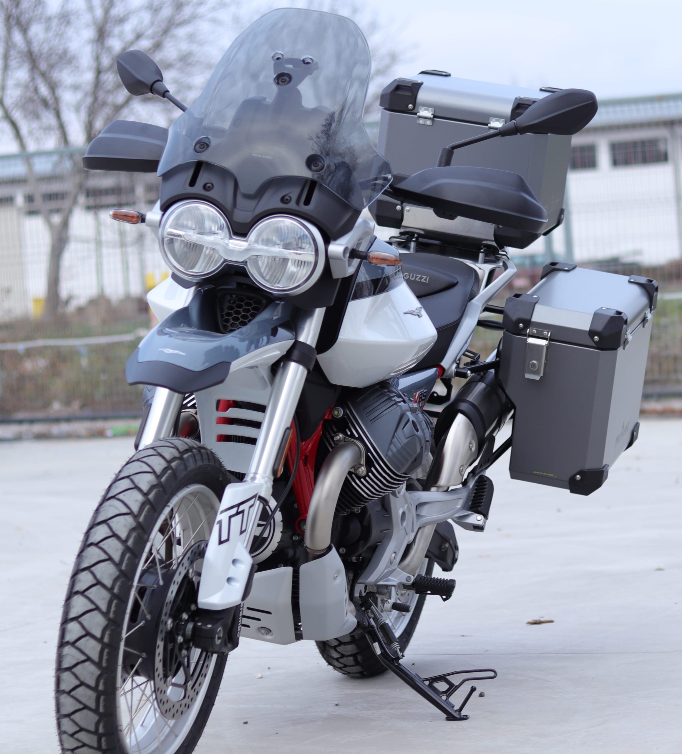 Defender EVO panniers system V85TT 2024 on - Image 11