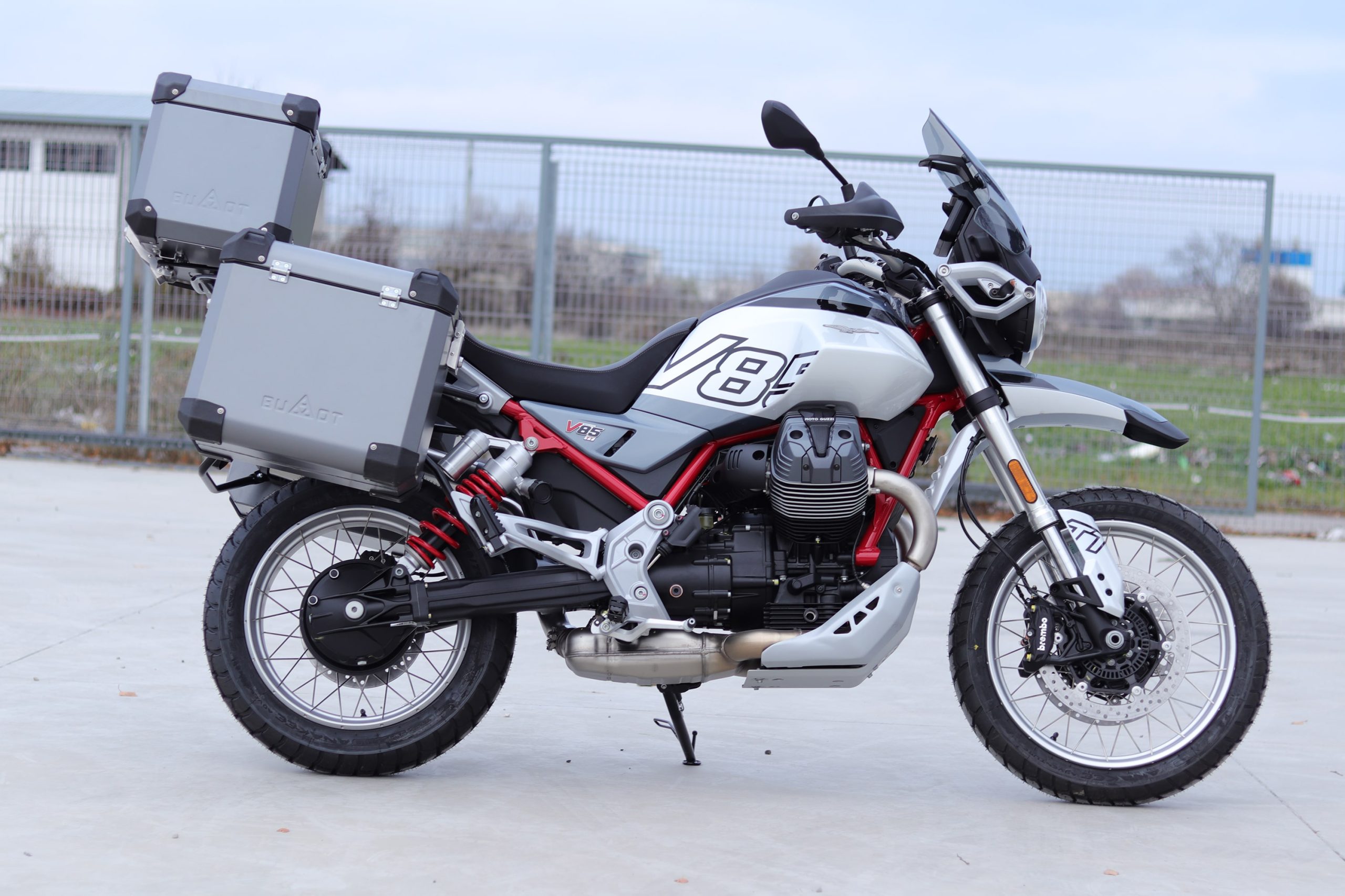 Defender EVO panniers system V85TT 2024 on - Image 15