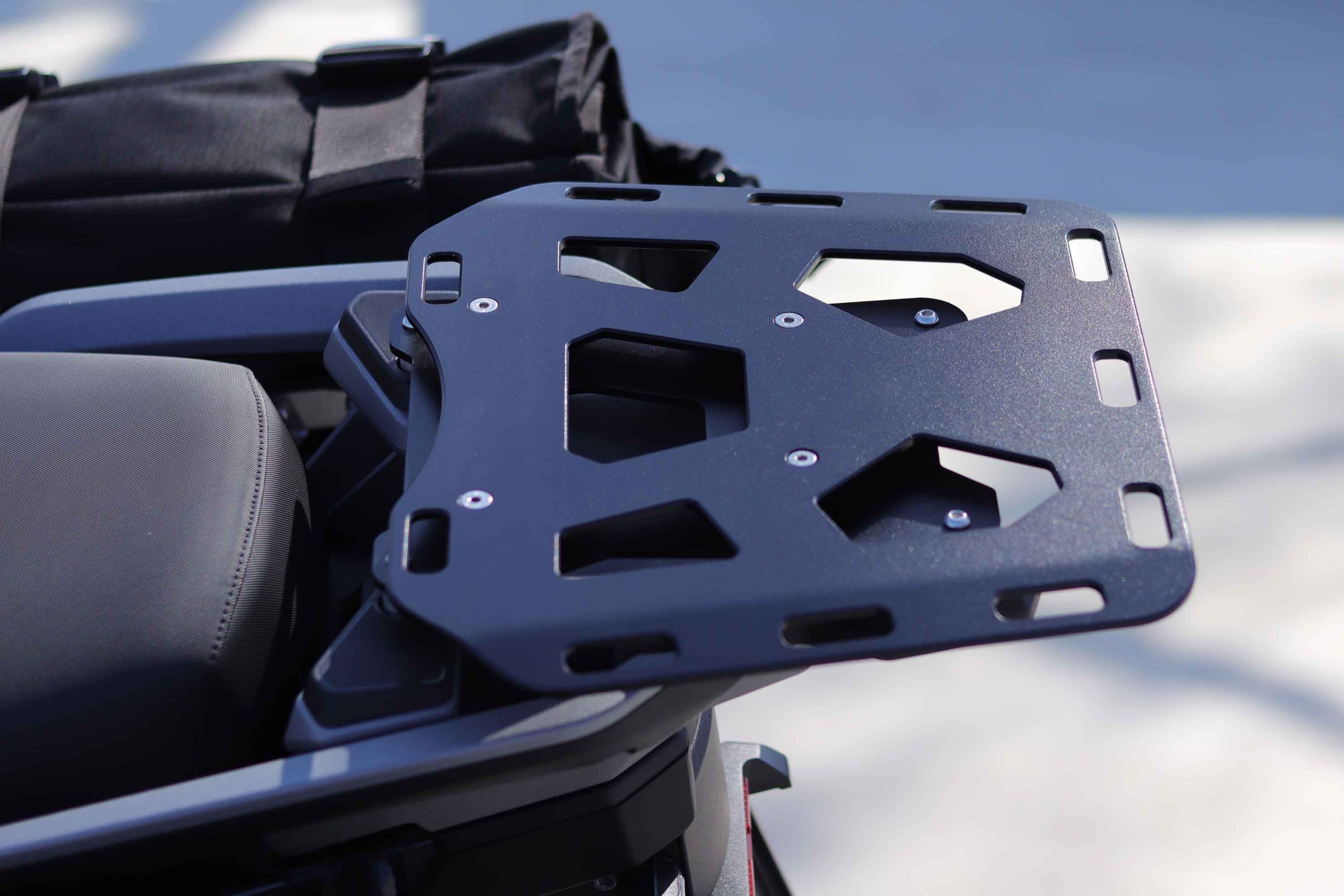 LUGGAGE PLATE/XTREMADA TAIL BAG BMW R1300GS/A